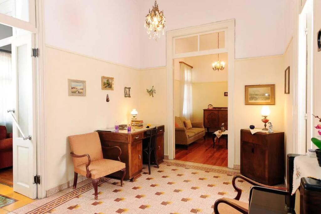 Villa Zeta'S Vintage Garden House Sparta Exterior foto