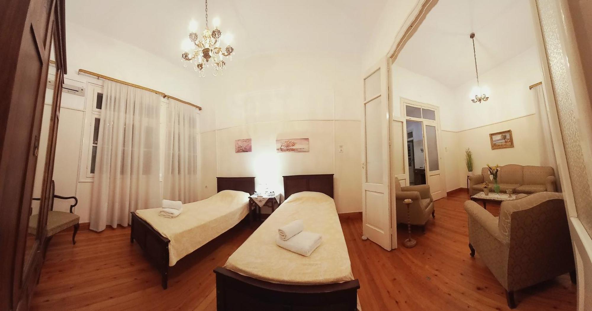 Villa Zeta'S Vintage Garden House Sparta Exterior foto